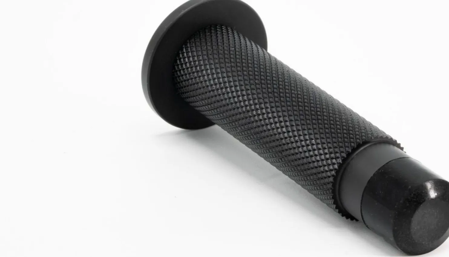 Ovenpysäytin Beslag Design Dexter, eri värejä