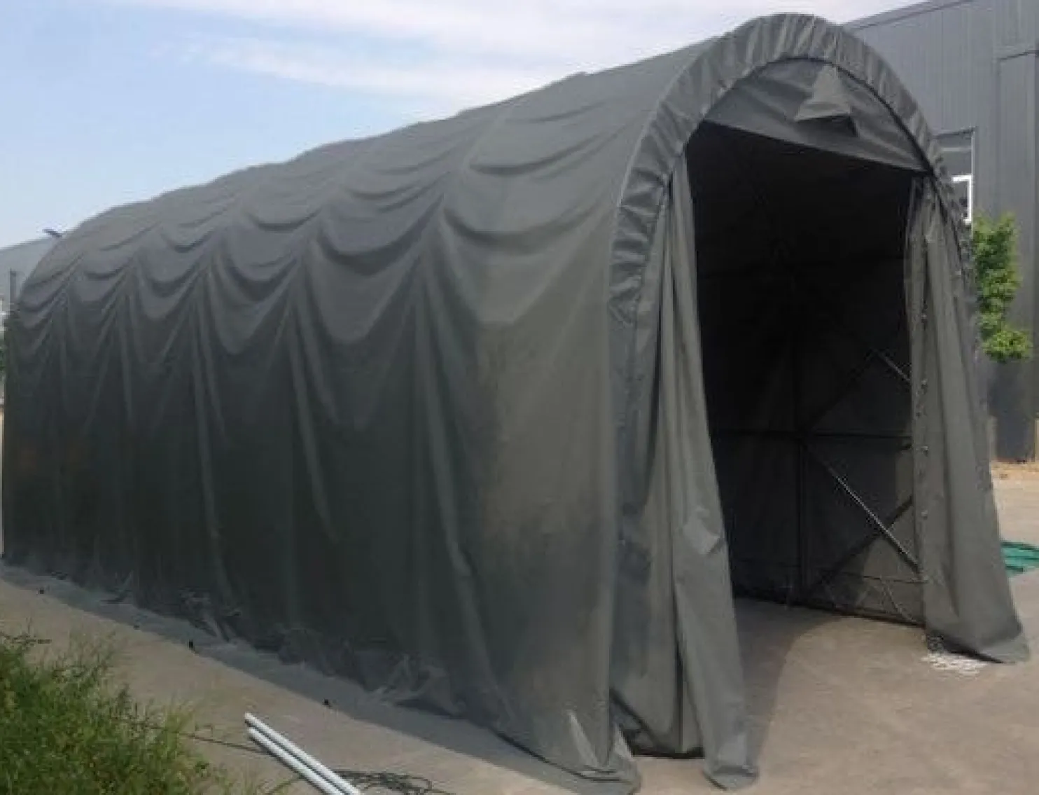 Pressutalli Prohall XXL 4,5x9m oviaukko 4.3x2.88m 500g/m2 harmaa