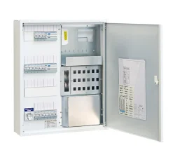 Ryhmäkeskus-data uppo/pinta FE UTU IT-Bulldog 3415/600 V 35A IP30